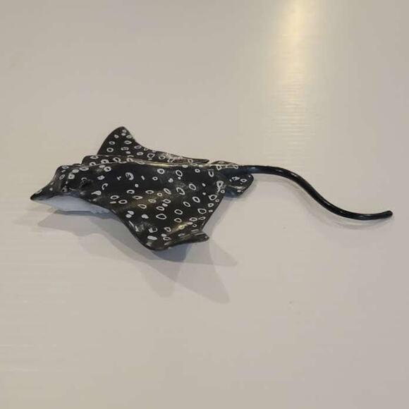 Mojo Animal Planet SPOTTED EAGLE RAY solid plastic toy wild sea marine - Picture 6 of 8